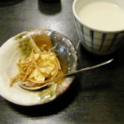 蕎麦アイスに甘酒